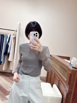 微光透膚長袖上衣